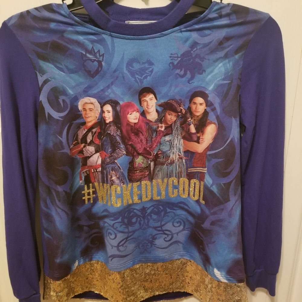 Disney descendants shirt